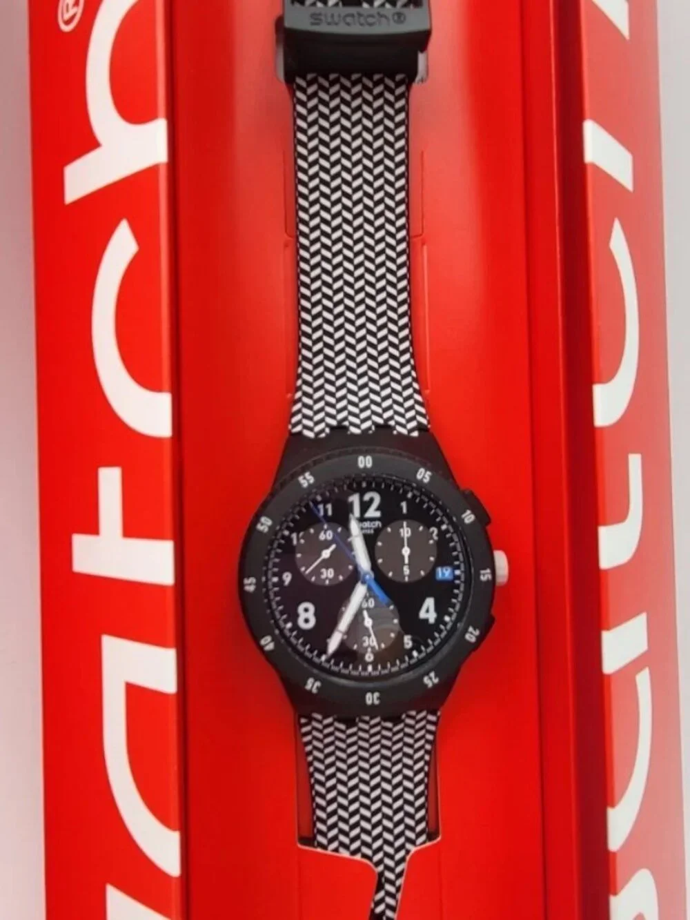 Swatch GIROTEMPO SUSB407 Chronograph Swiss Quartz 42mm Black Watch New Box